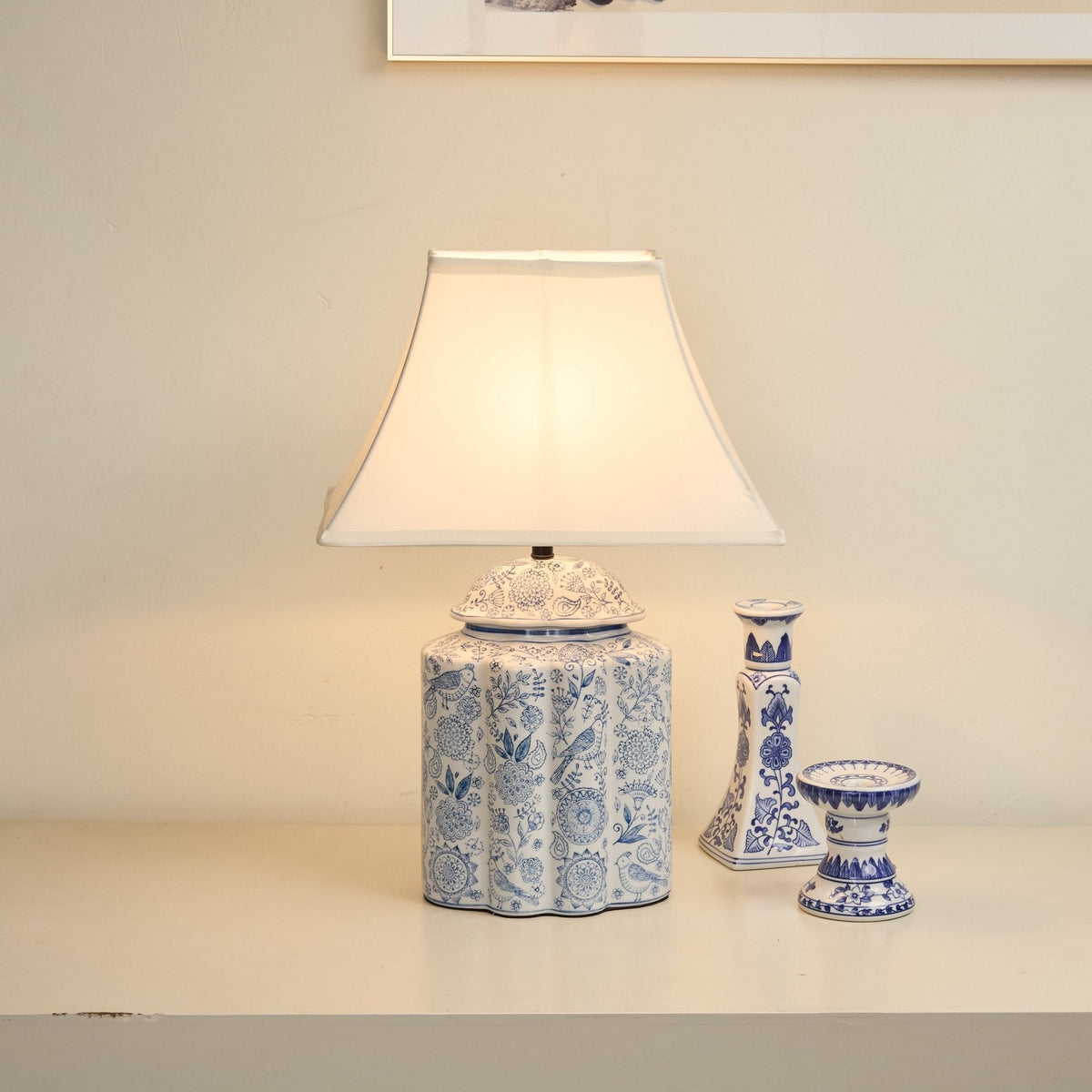 Floral Bird Jar Table Lamp