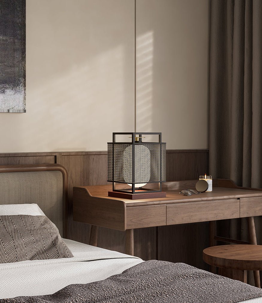 Maelis Table Lamp