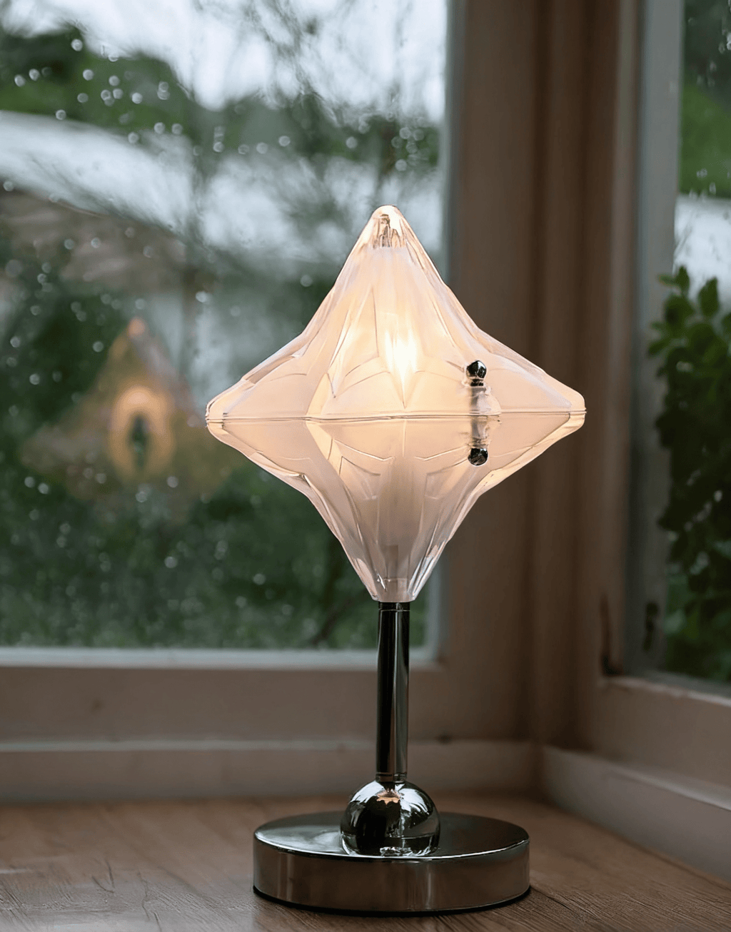Lyra Star Table Light