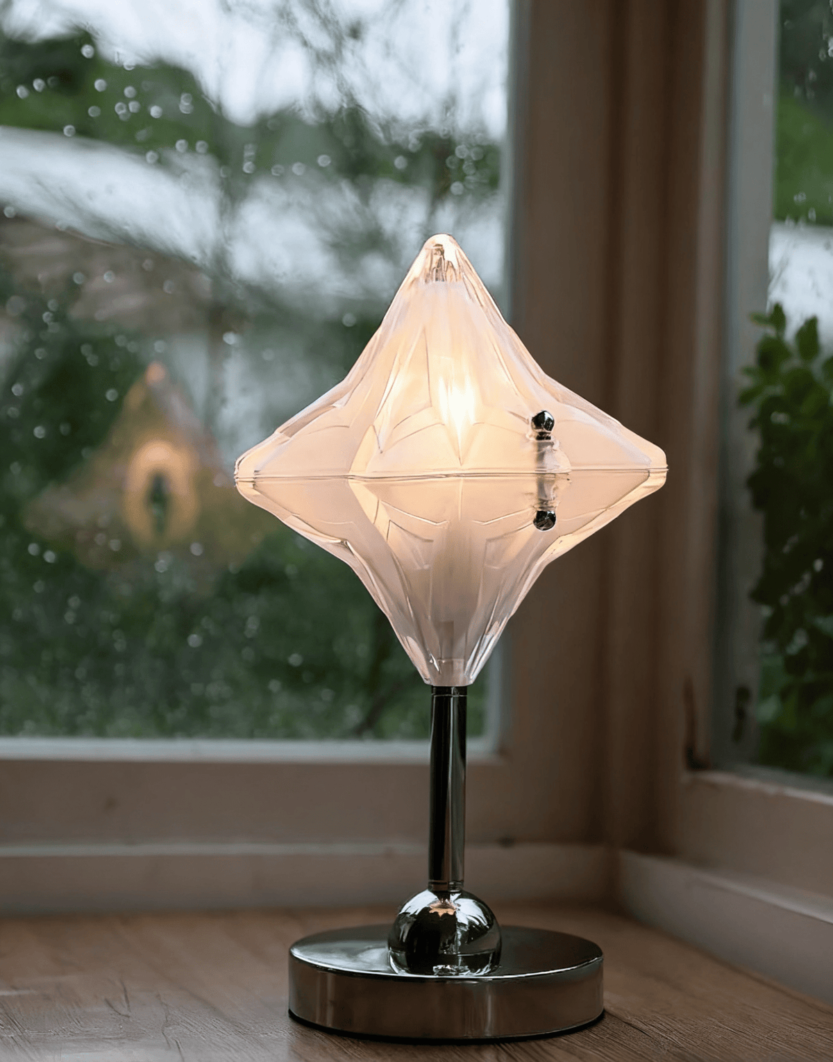 Lyra Star Table Light
