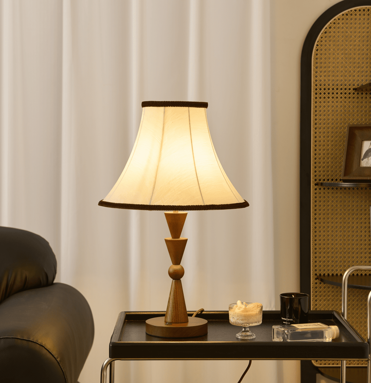 Elowen Bloom Table Lamp