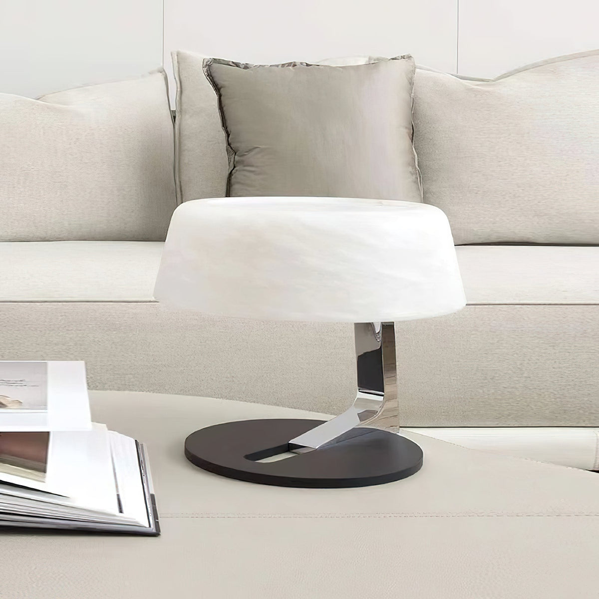 Comete Alabaster Table Lamp