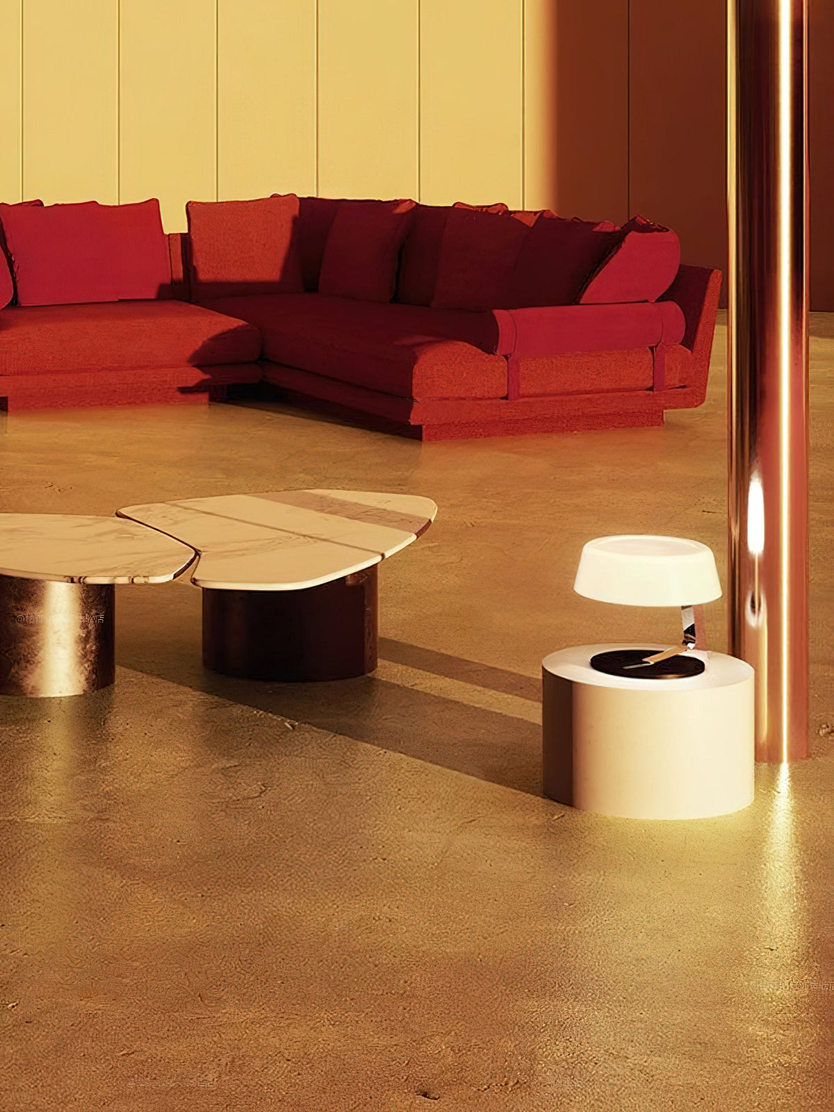 Comete Alabaster Table Lamp