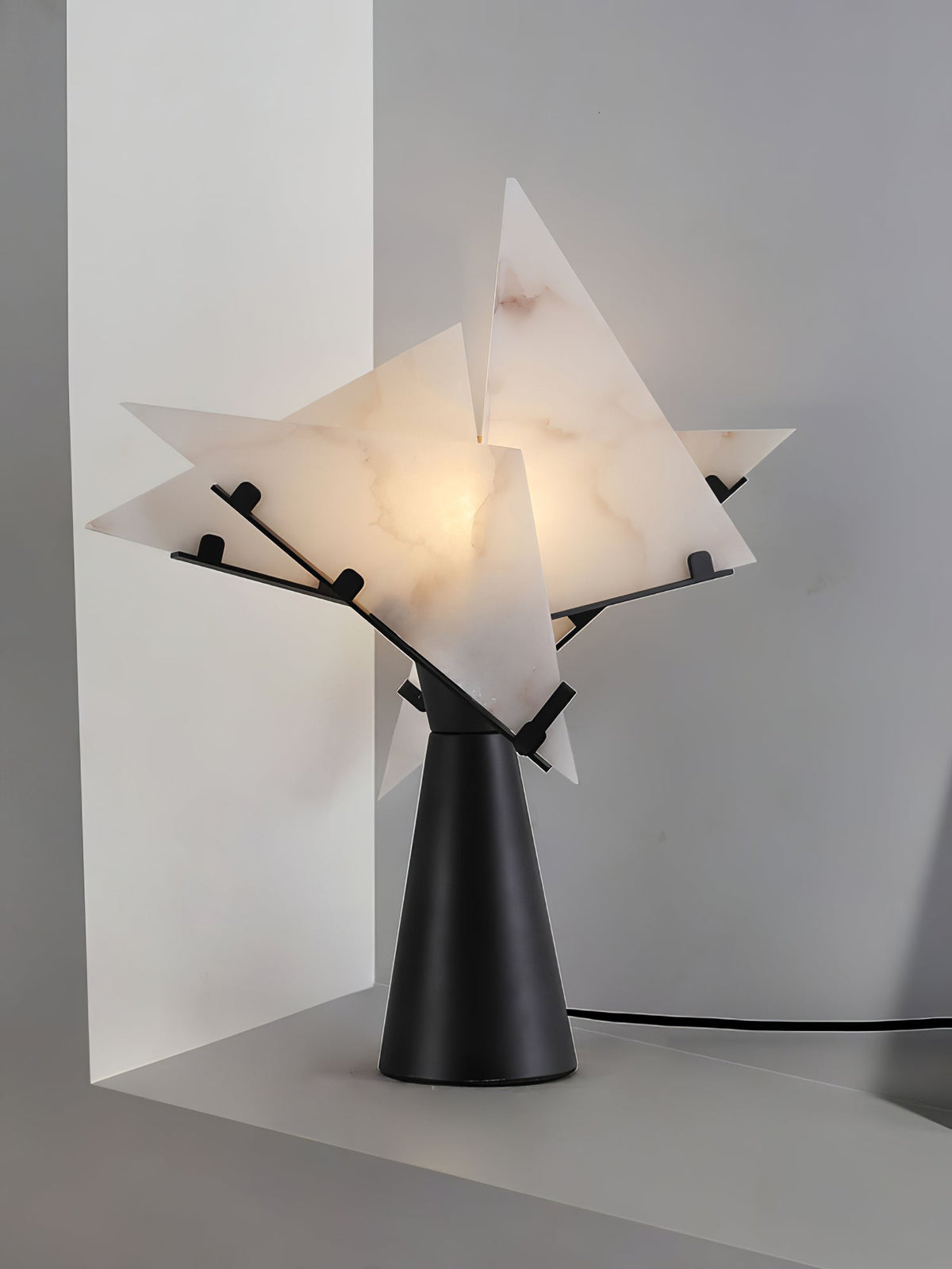 Alabaster Petal Table Lamp