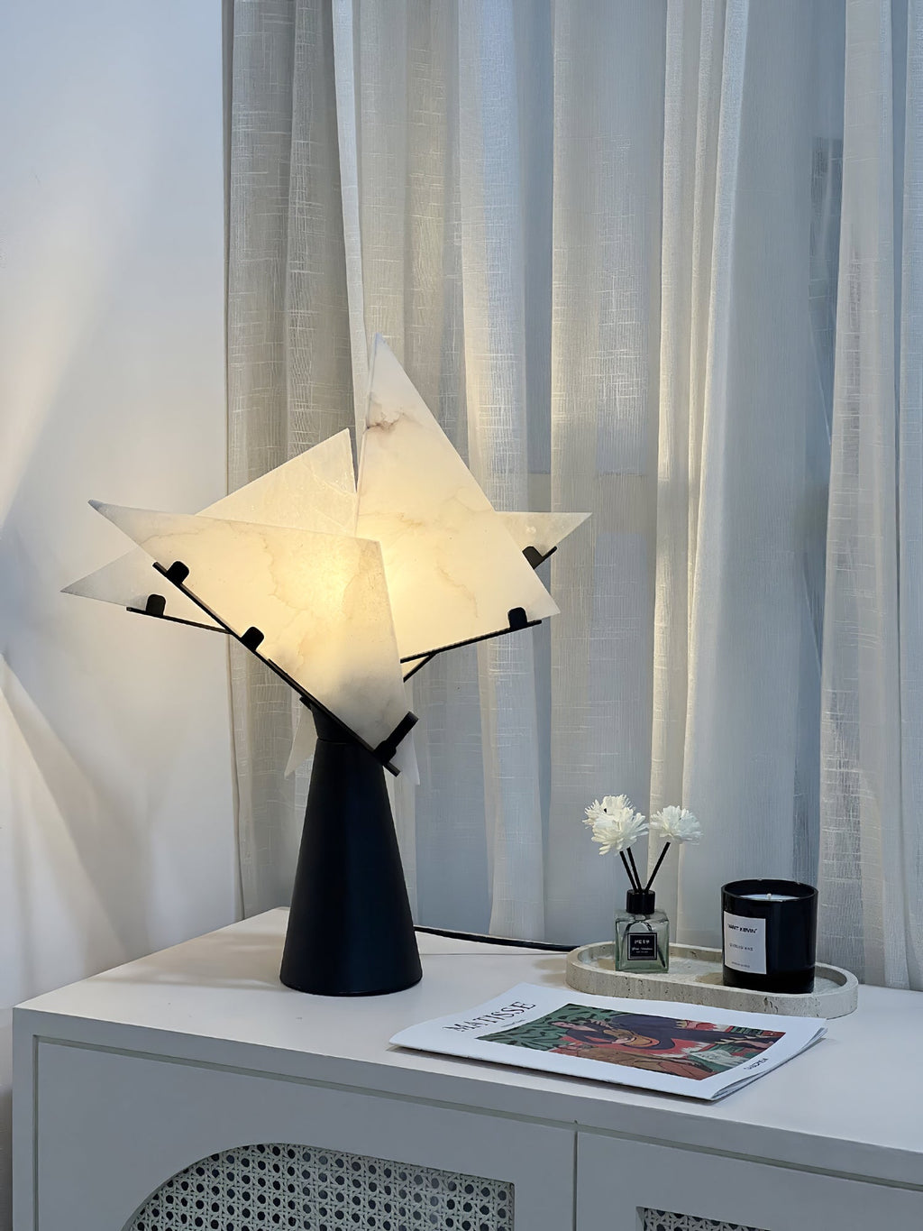 Alabaster Petal Table Lamp