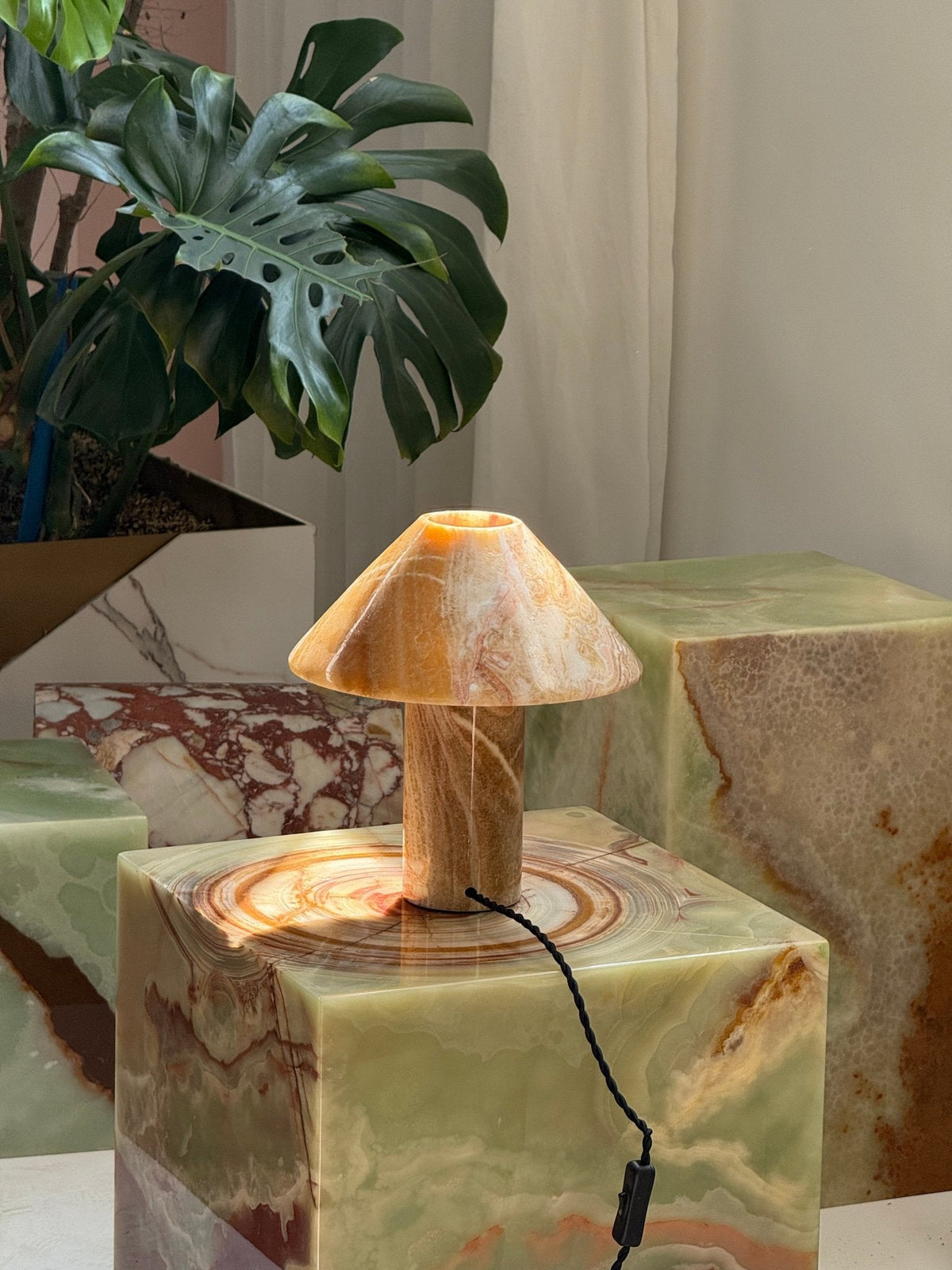 Onyx Cone Table Lamp