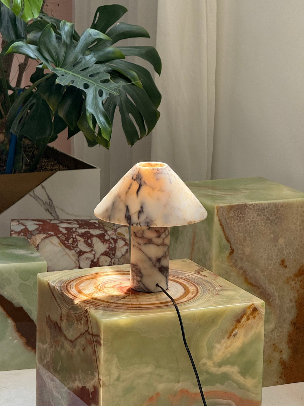 Onyx Cone Table Lamp