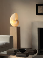 Conch Bloom Lamp