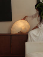Conch Bloom Lamp