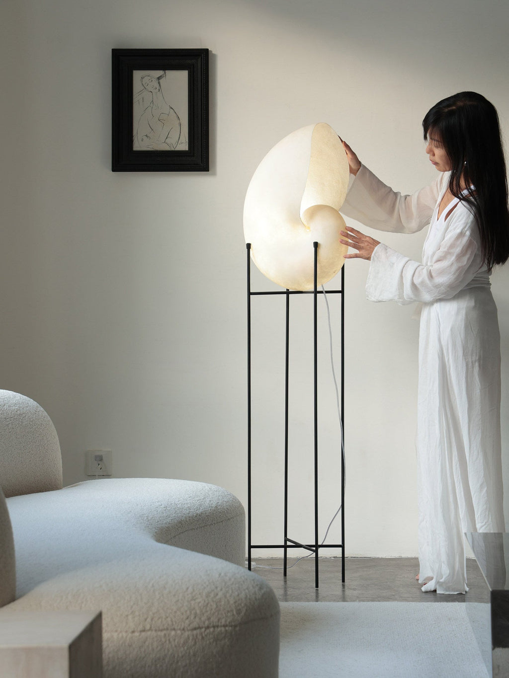 Conch Bloom Lamp