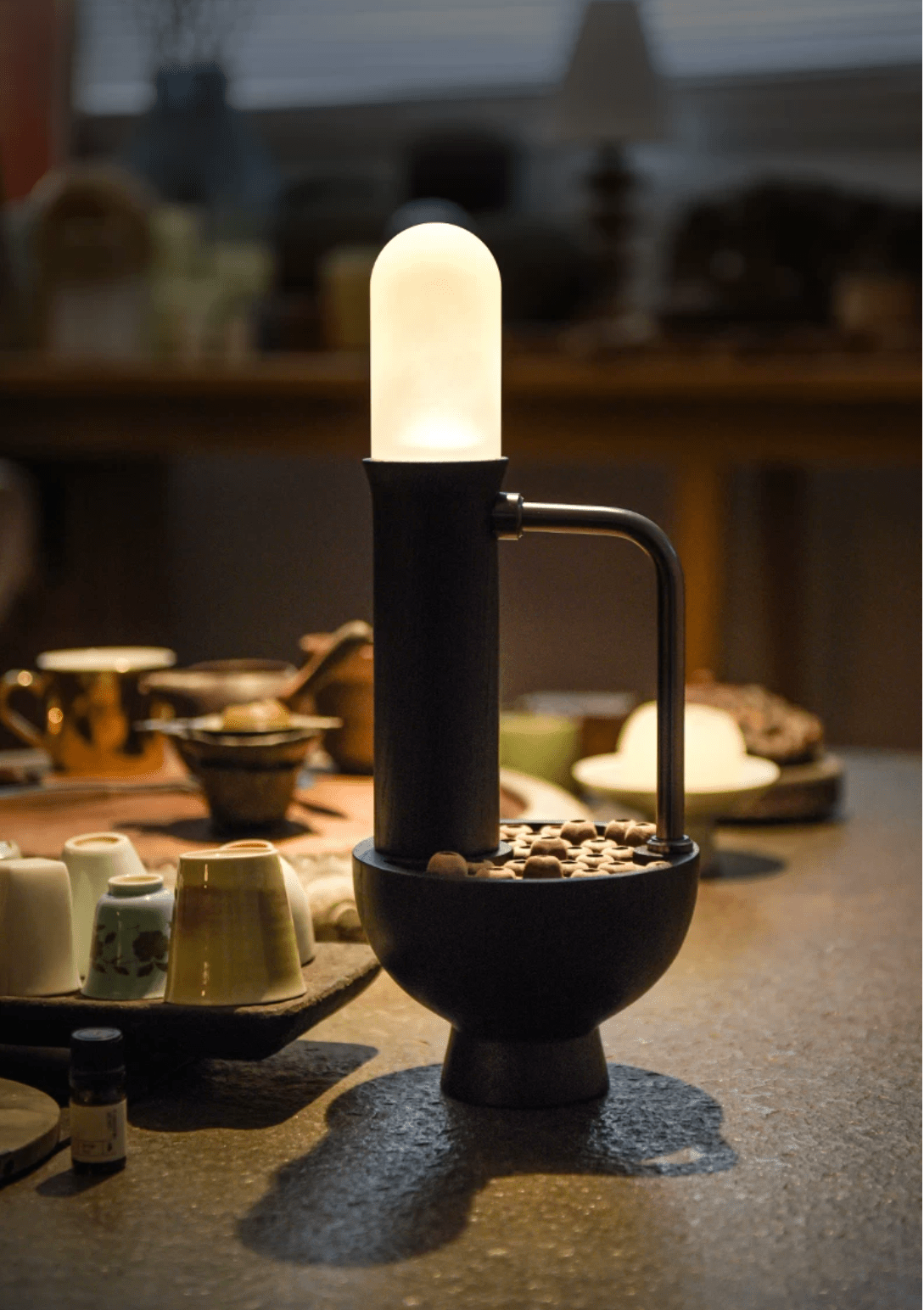 Zen Rechargeable Table Lamp