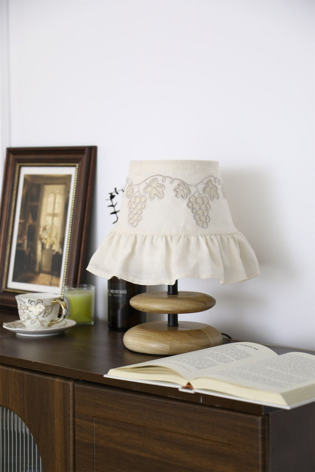 Grape Embroidery Table Lamp