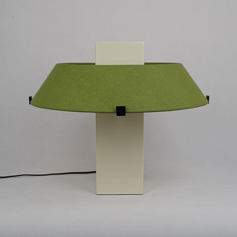 Facette Table Lamp