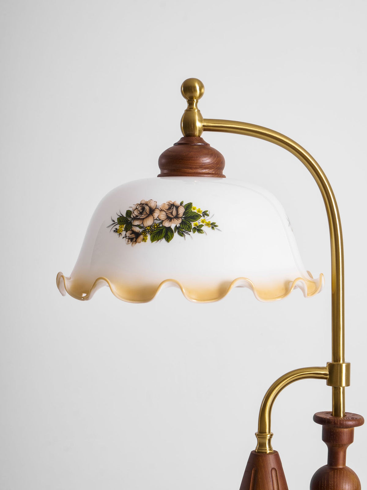 Heritage Bloom Table Lamp