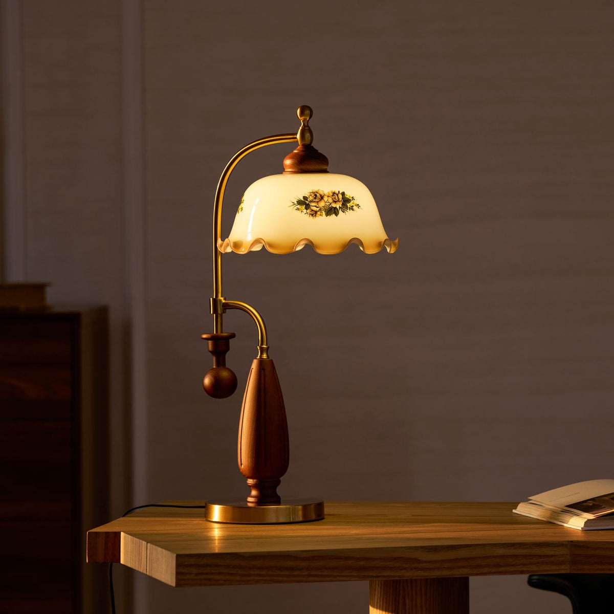 Heritage Bloom Table Lamp
