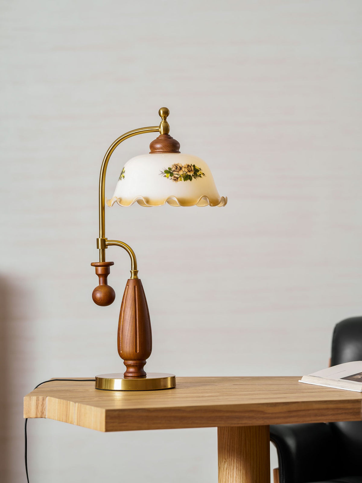Heritage Bloom Table Lamp