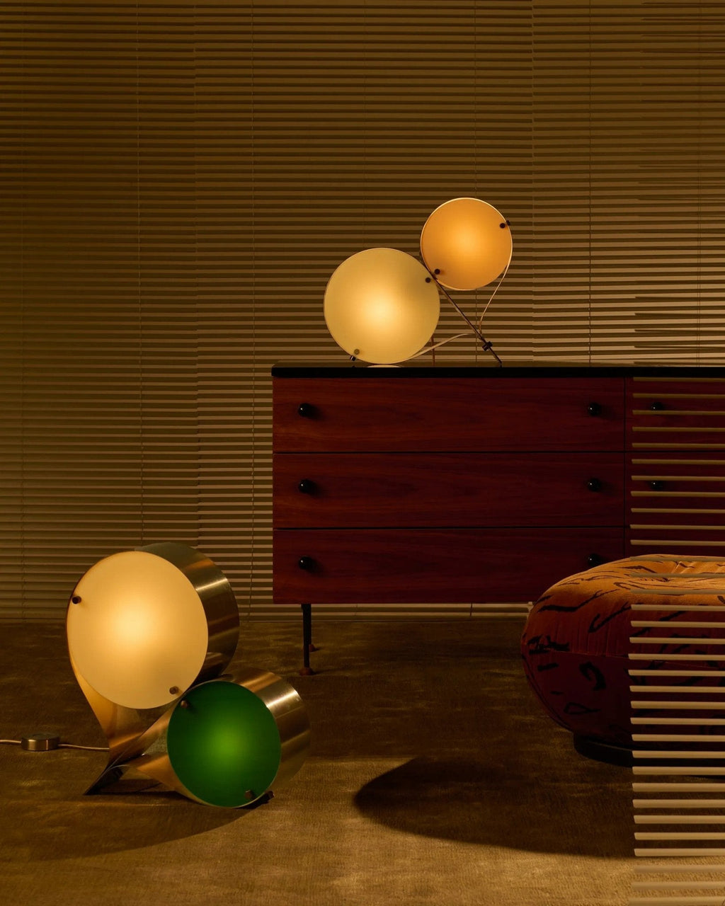 Duet Disc Table Lamp