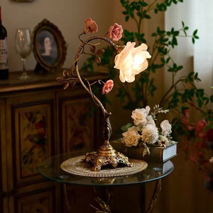 Campanella Vintage Rose Table Lamp