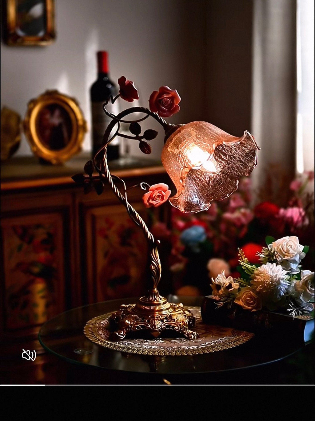 Campanella Vintage Rose Table Lamp