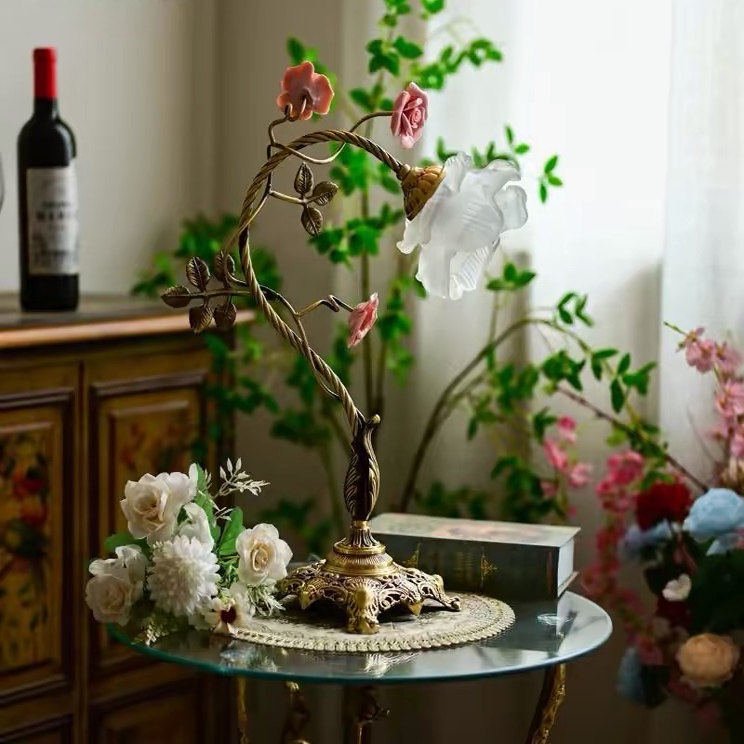 Campanella Vintage Rose Table Lamp