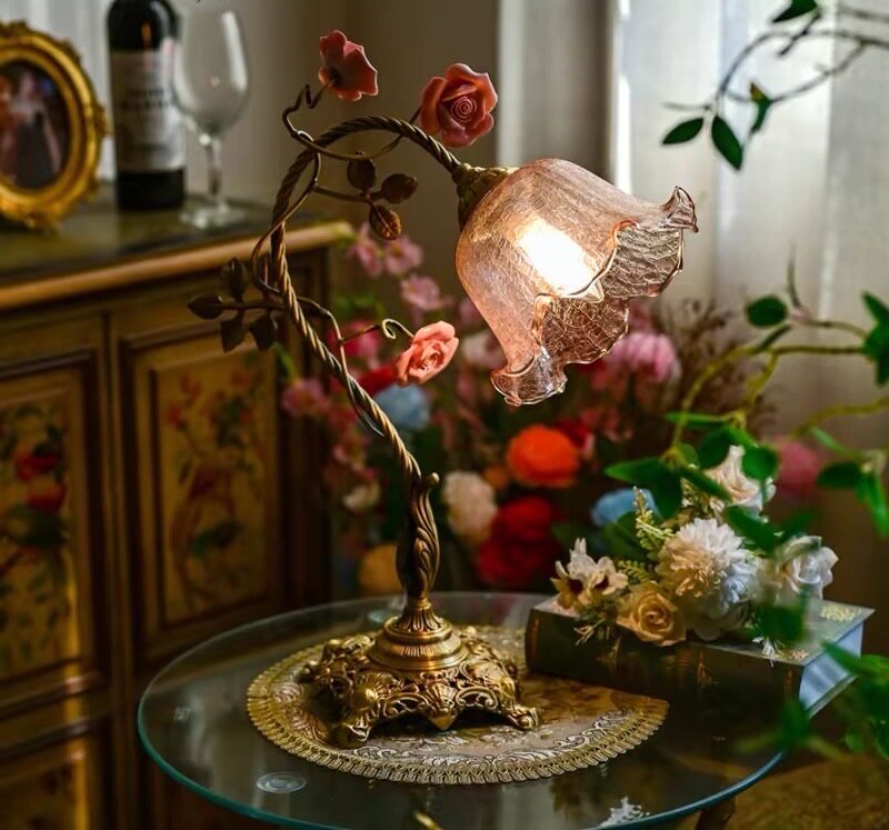Campanella Vintage Rose Table Lamp