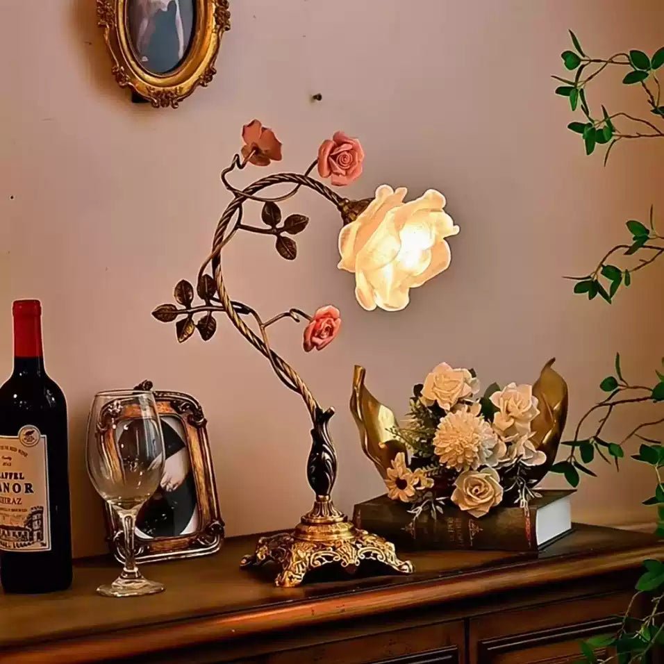 Campanella Vintage Rose Table Lamp