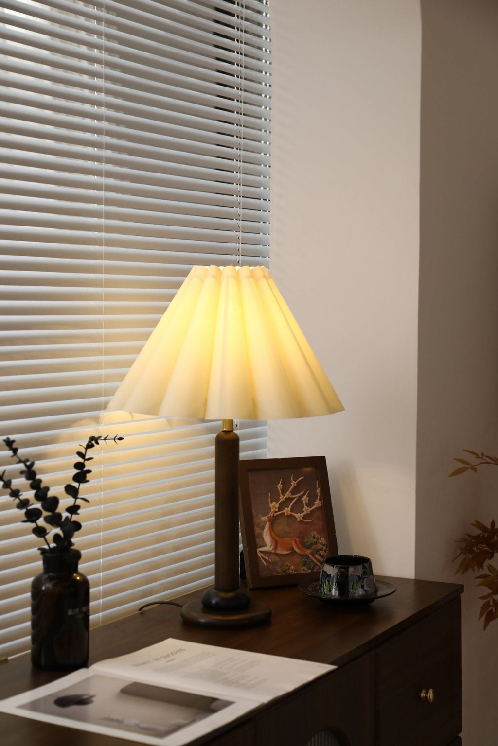Plisse Pleated Wood Table Lamp