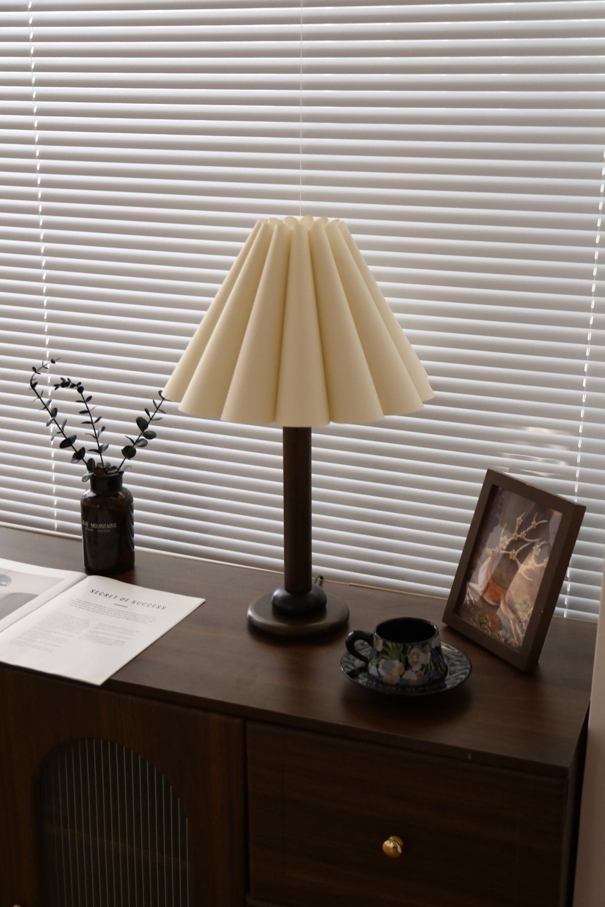 Plisse Pleated Wood Table Lamp