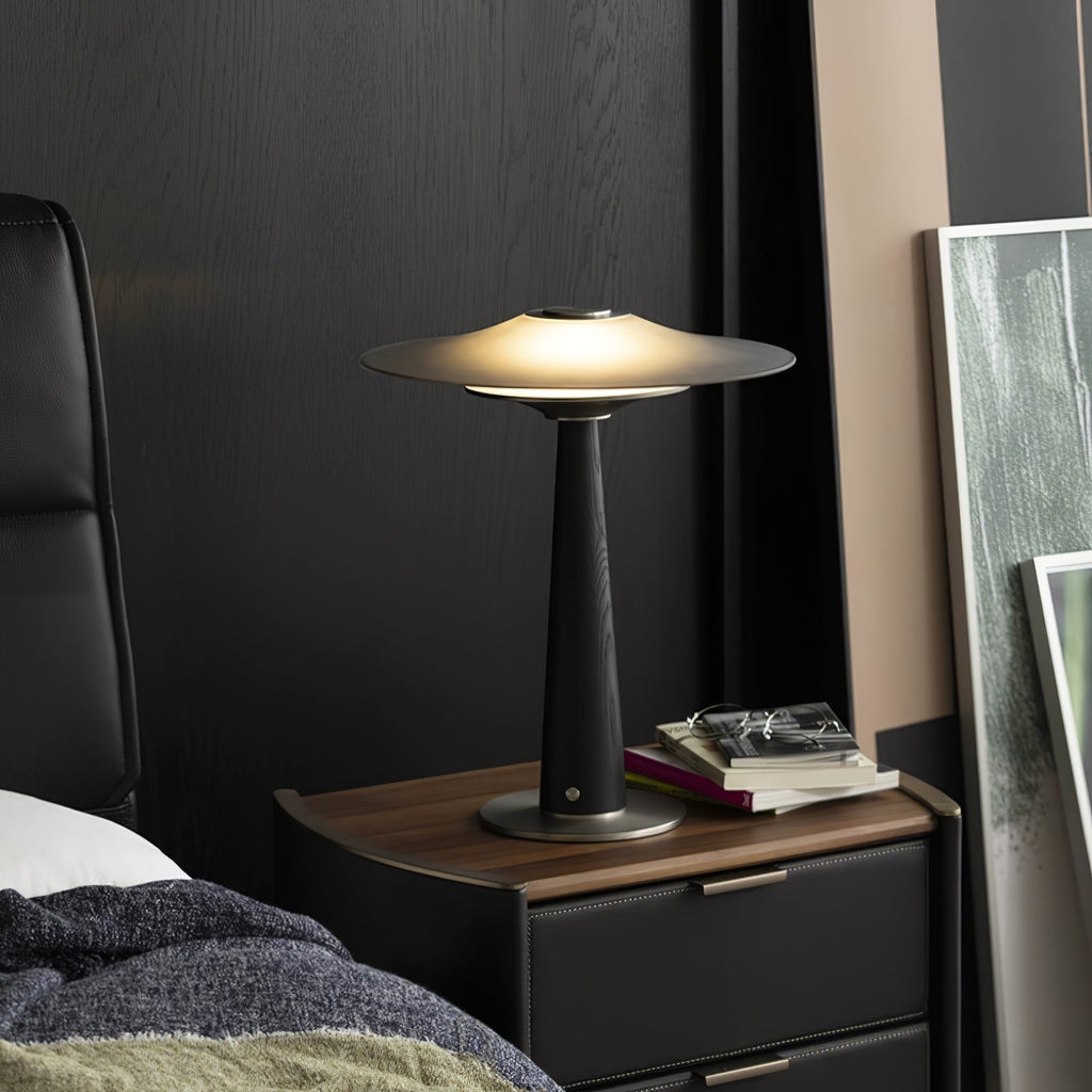Kizu Peak Table Lamp
