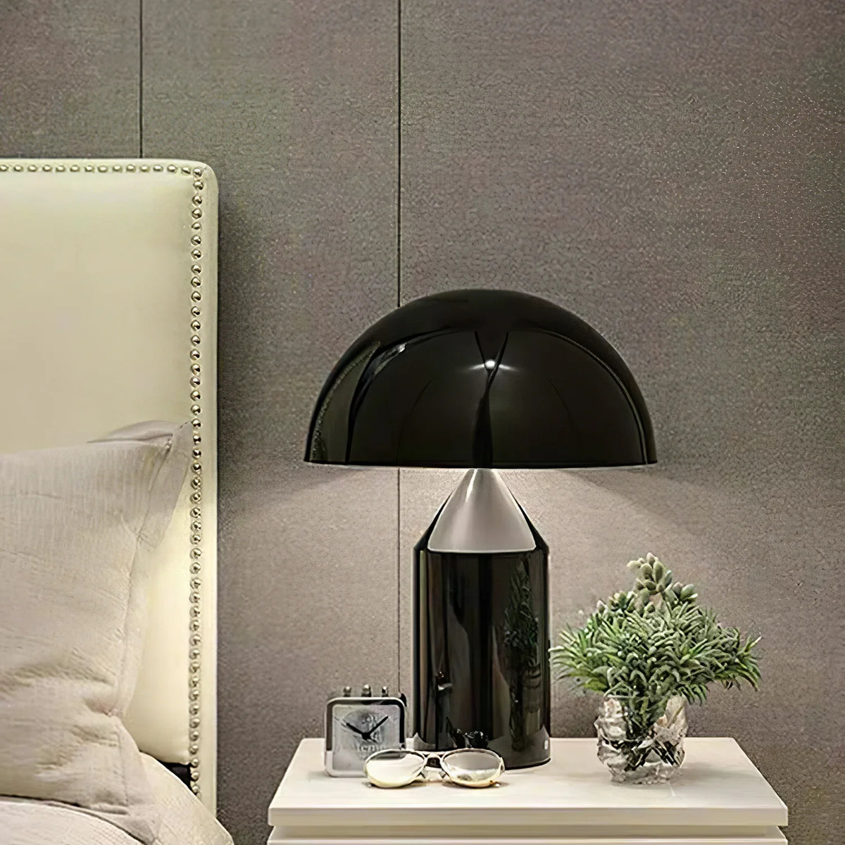 Dorsey Brass Mushroom Table Lamp