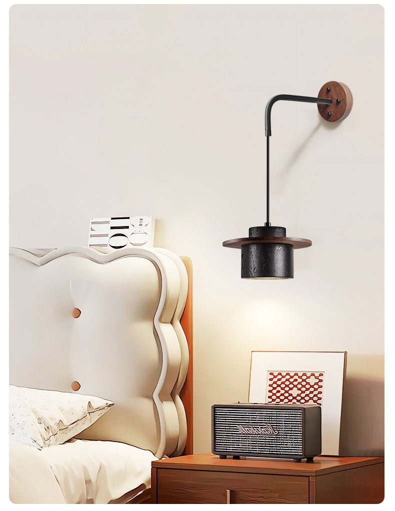 Vulna Wall Light