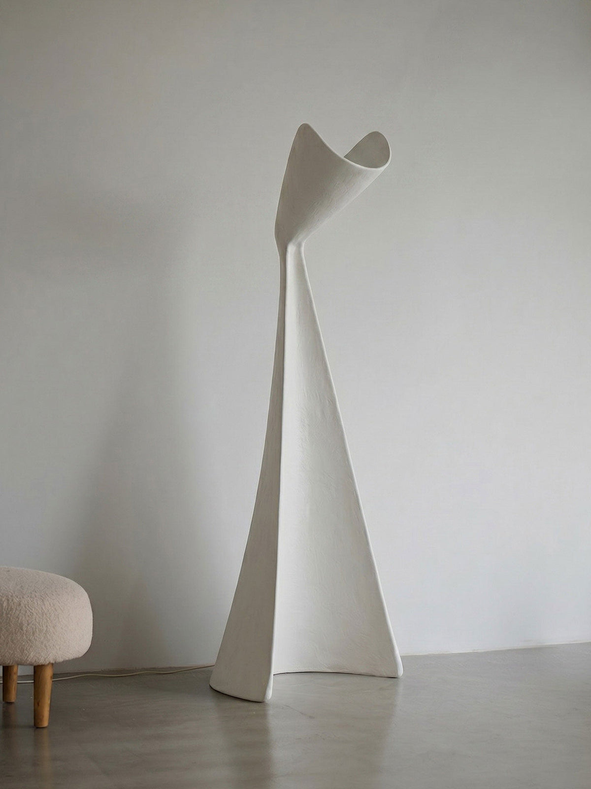 Gresia Sculptural Floor Lamp