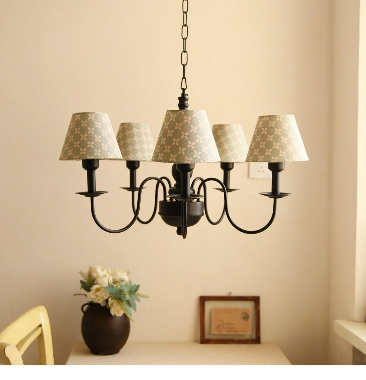 Aoni Floral Arm Chandelier