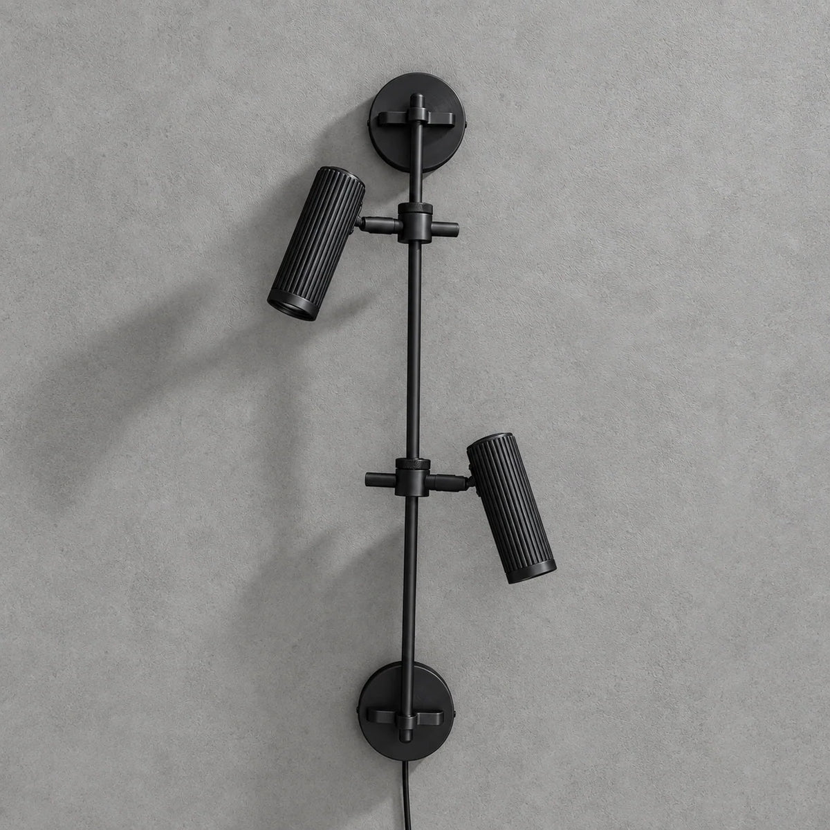 Spot Rail Plug-in Wall Light