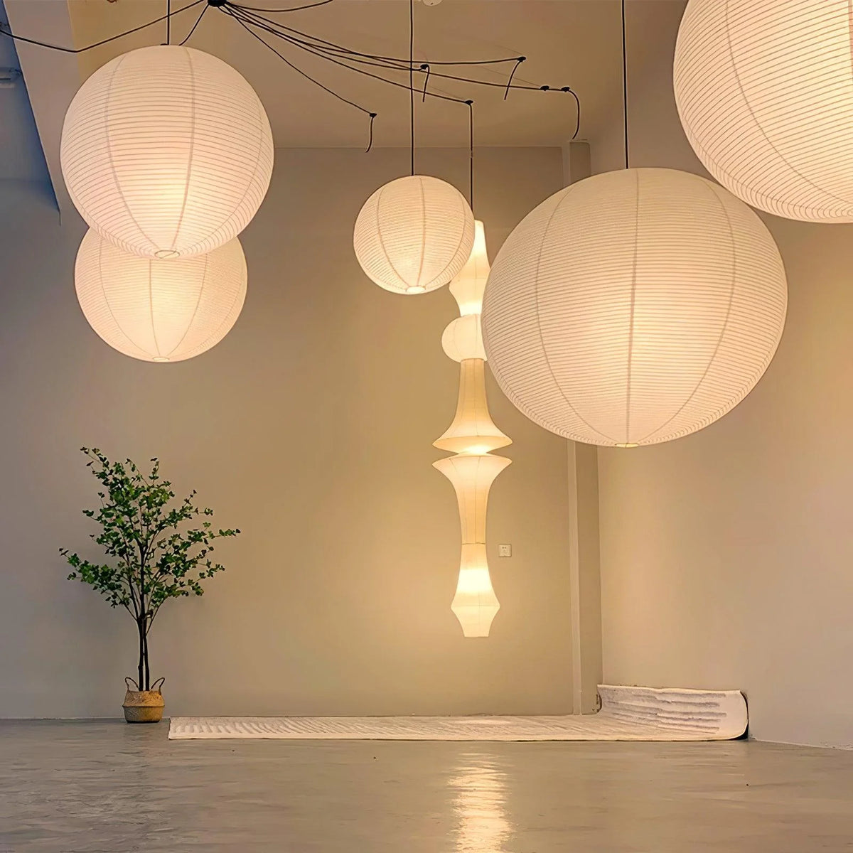 Kozo Paper Globe Swag Pendant (white plug wire)