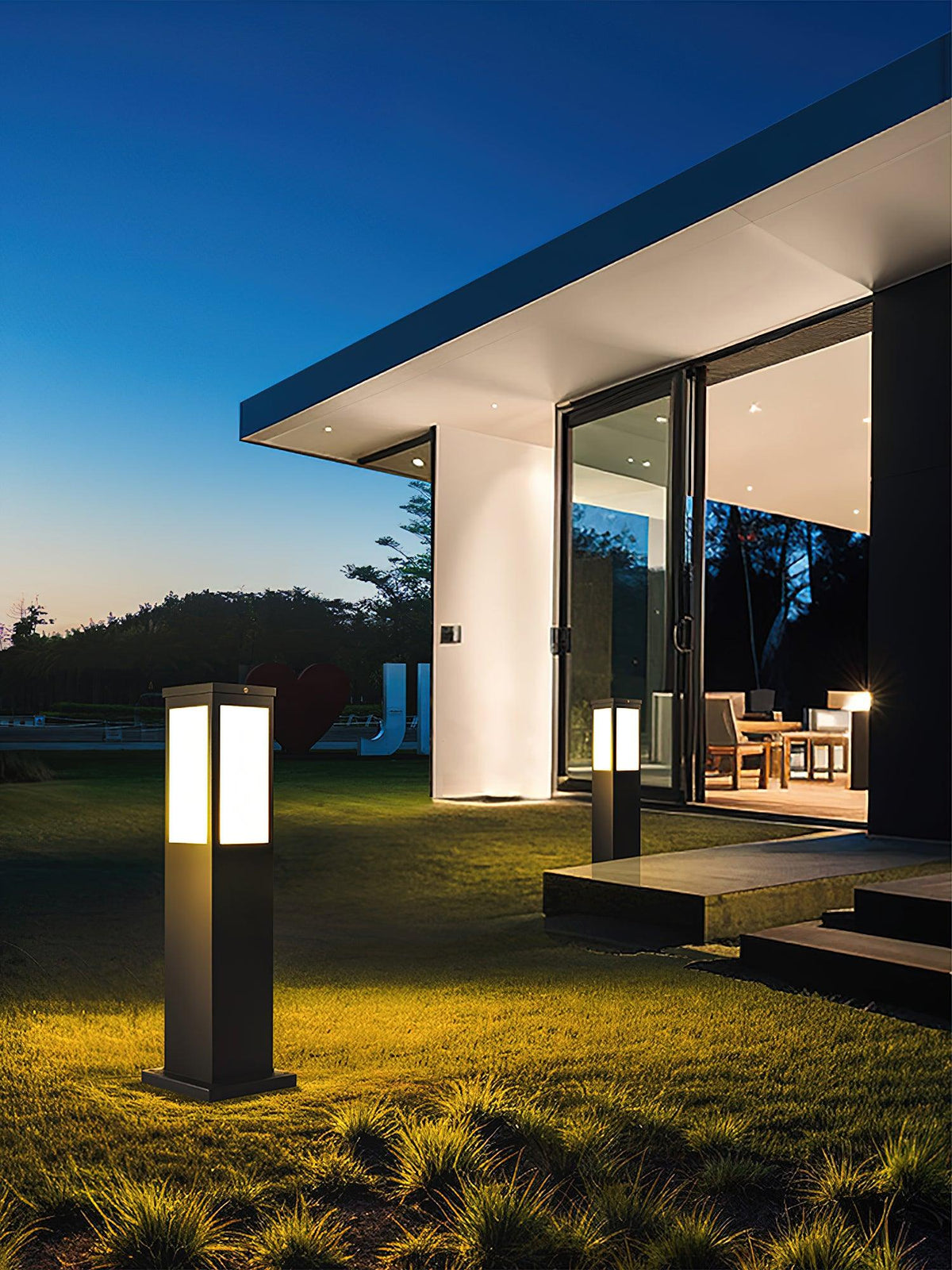 Lantern Column Solar Bollard Light