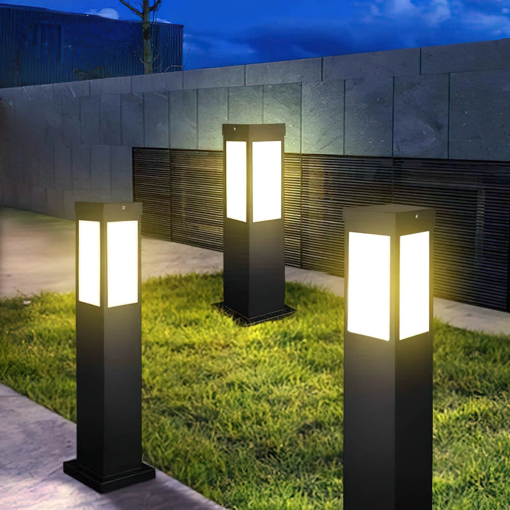 Lantern Column Solar Bollard Light