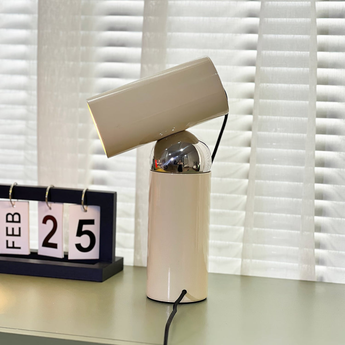 Nolan Pivot Cylinder Table Lamp