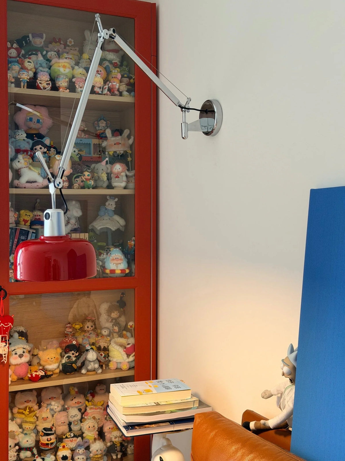 Pivot Hardwired Swing-Arm Wall Lamp