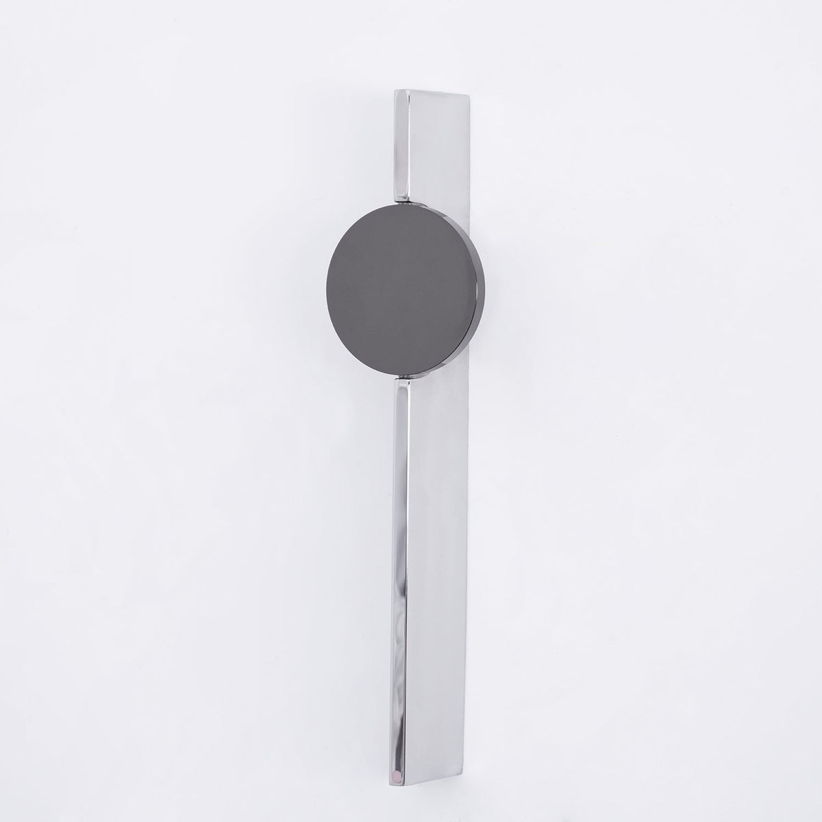 Kinetic Shadow Wall Lamp