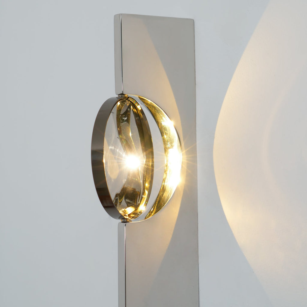 Kinetic Shadow Wall Lamp