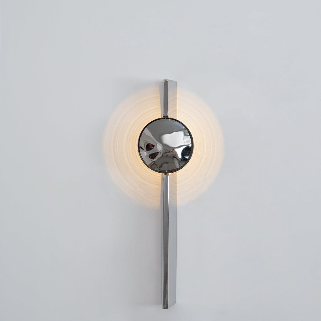 Kinetic Shadow Wall Lamp