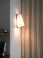Lupe Wall Lamp