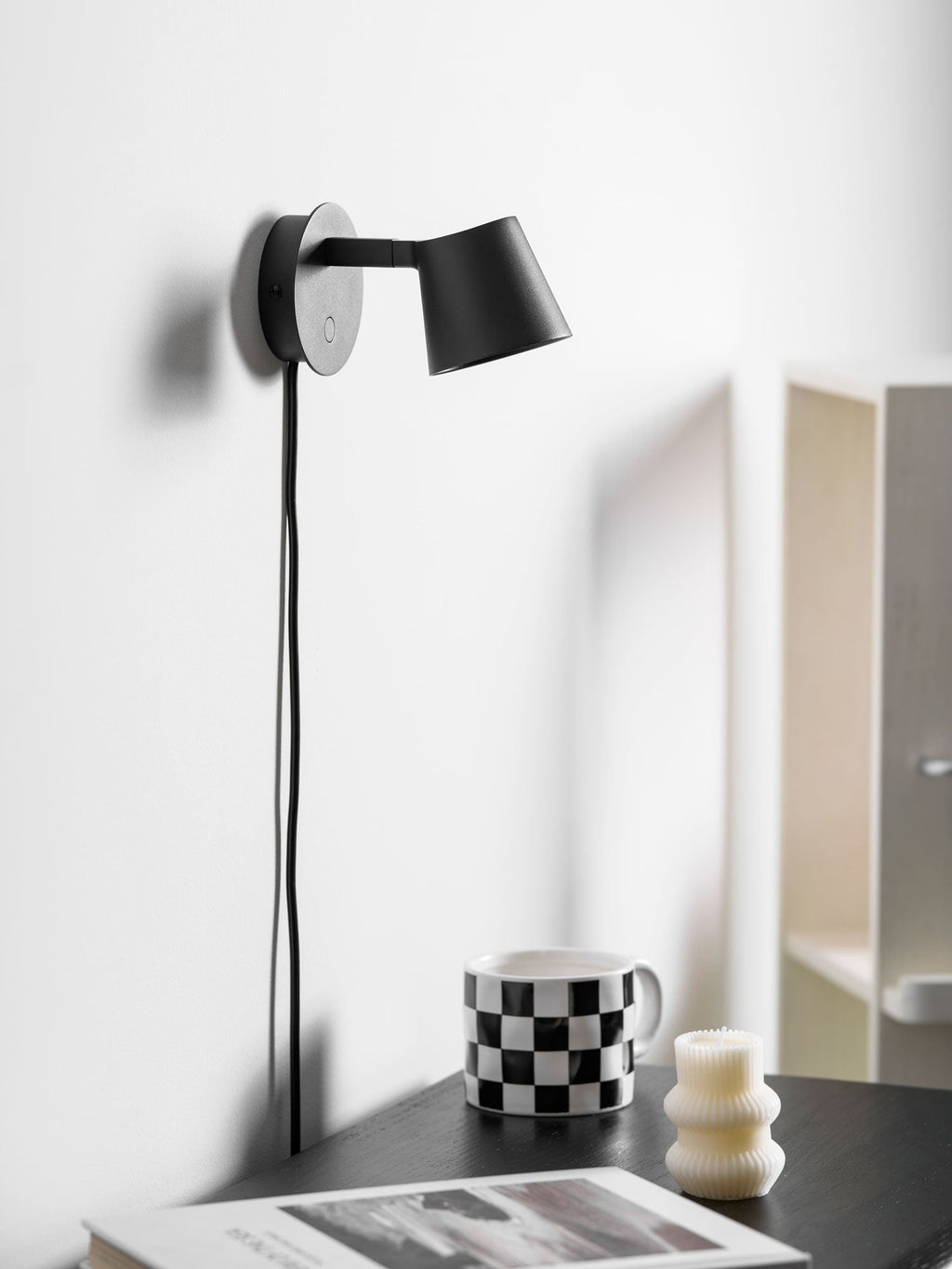 Tip Plug-In Wall Lamp