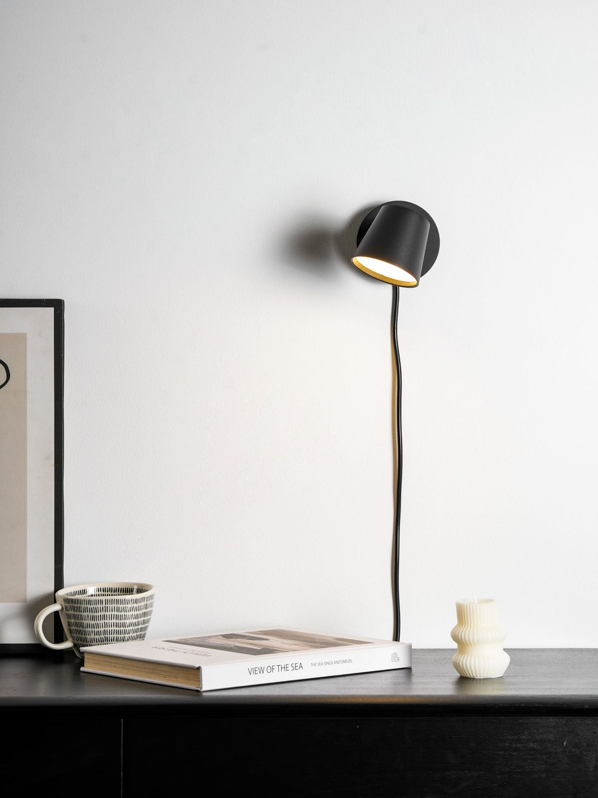 Tip Plug-In Wall Lamp