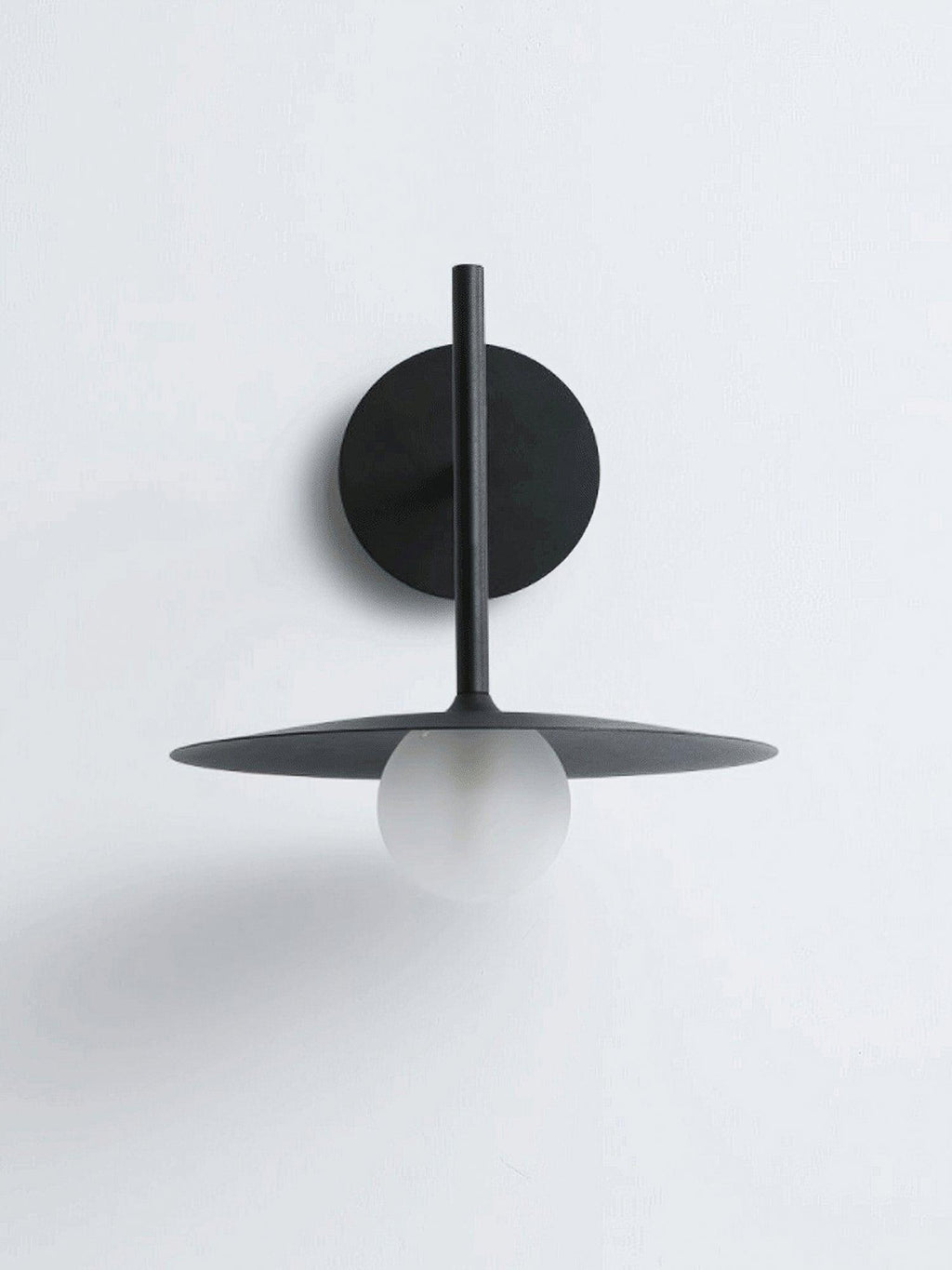 Gea Iron Wall Lamp
