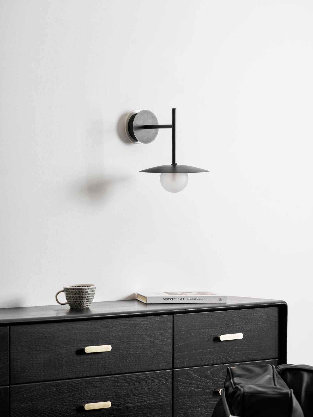 Gea Iron Wall Lamp