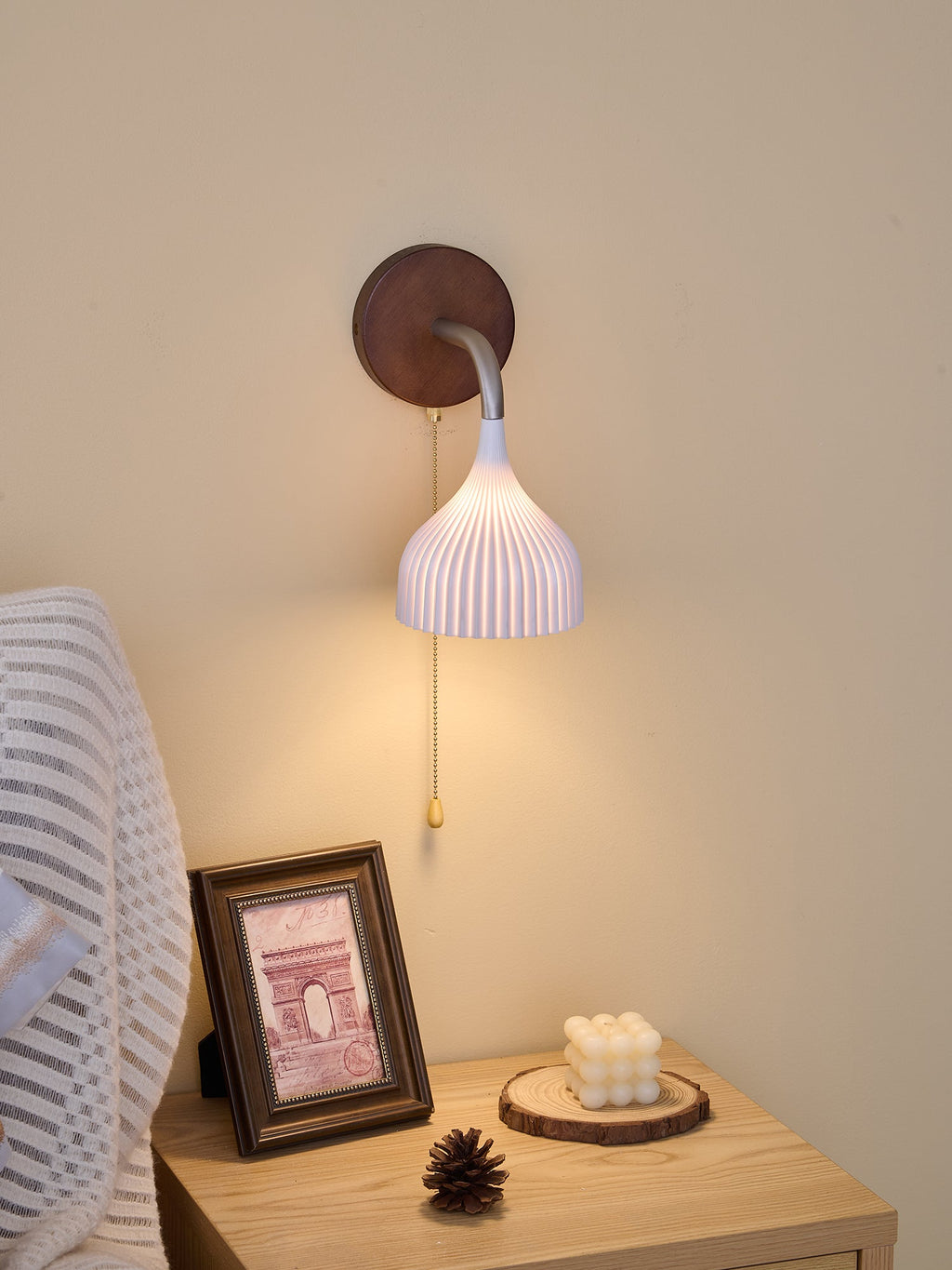 Lucina Wall Lamp