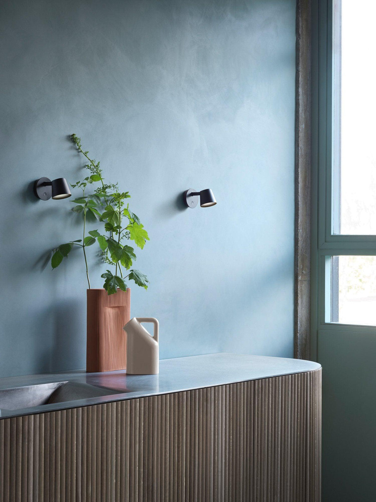 Core Wall Lamp