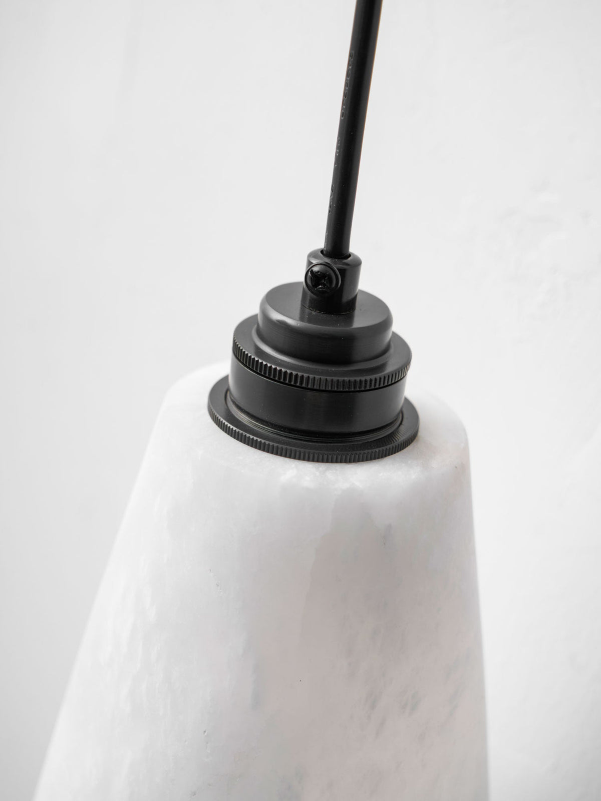 Droplet Alabaster Wall Lamp